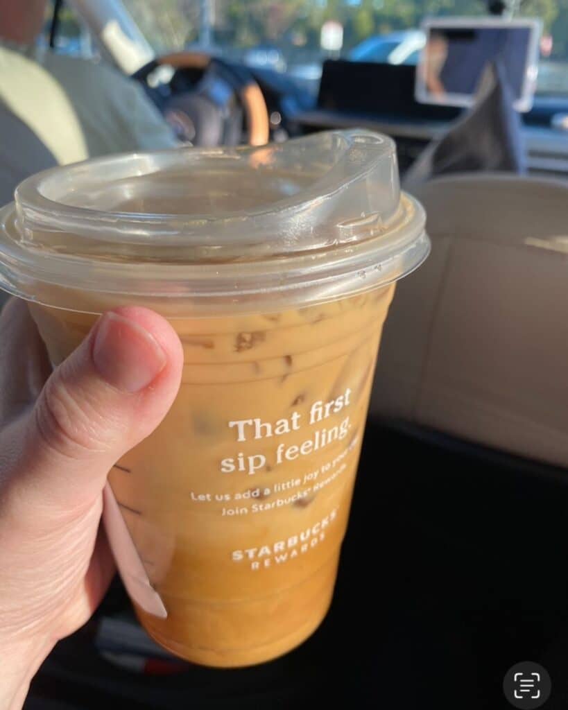 hand holding a pcos friendly starbucks cold brew.