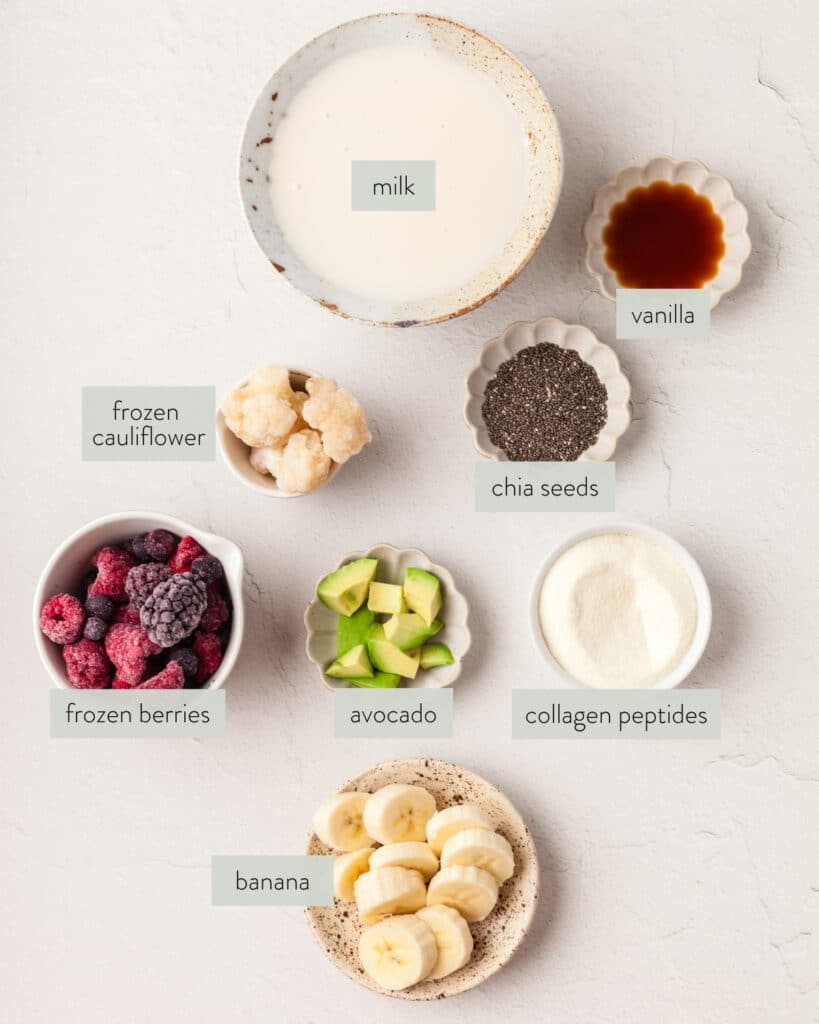 ingredients needed to make a berry fertility smoothie recipe