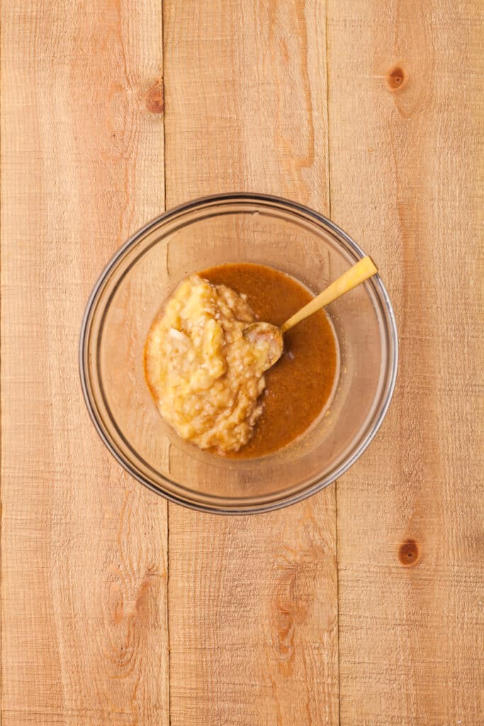 process shots of making homemade pcos granola bars.