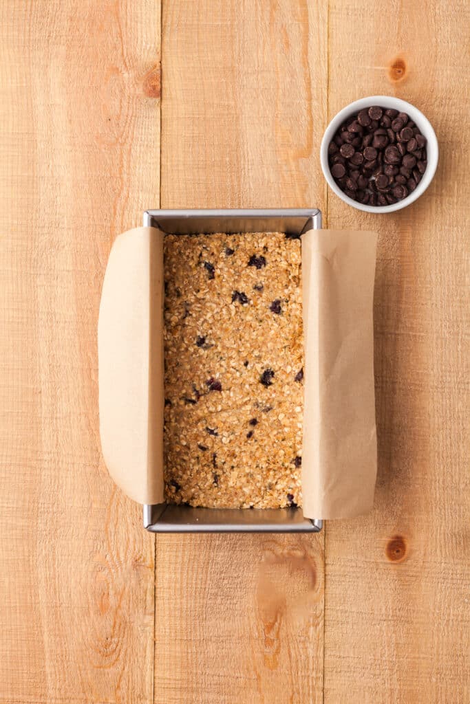 process shots of making homemade pcos granola bars.