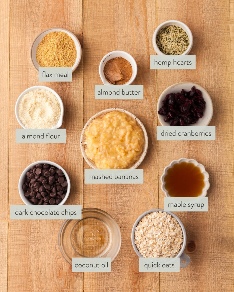 ingredients needed to make pcos friendly granola bars.